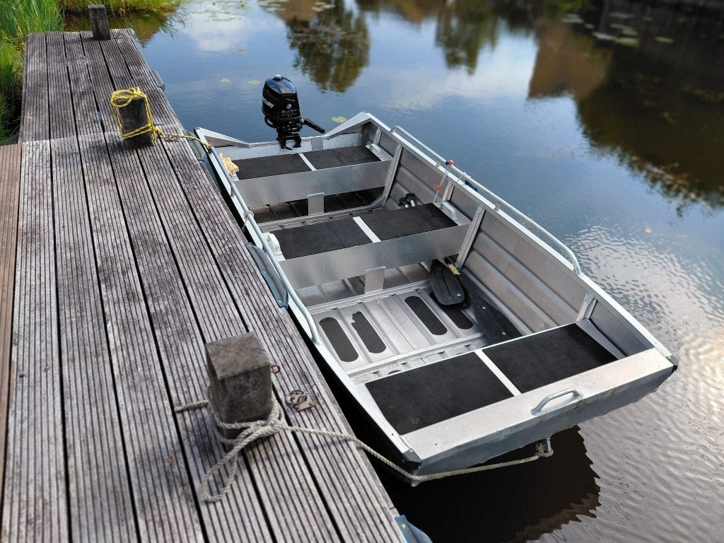 Aluminium bootje met motor en accessoires, Ophalen, Zo goed als nieuw