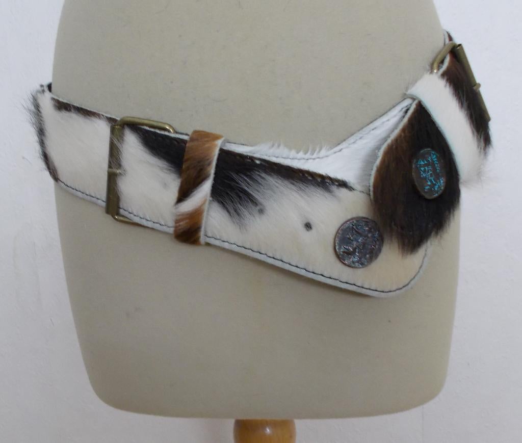 Stoere Ibiza/western/festival koeienhuid riem, Kleding | Dames, Riemen en Ceinturen, Verzenden, Echt leder, Heupriem, Zo goed als nieuw