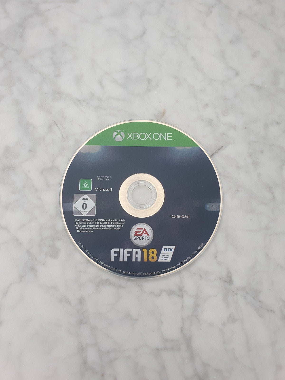 Xbox one fifa 18, Ophalen of Verzenden, Zo goed als nieuw, Sport, 3 spelers of meer