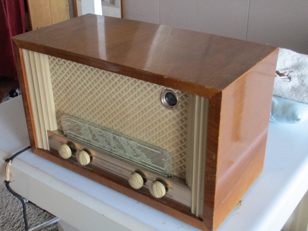 Vintage radio Erres KY 506, Ophalen