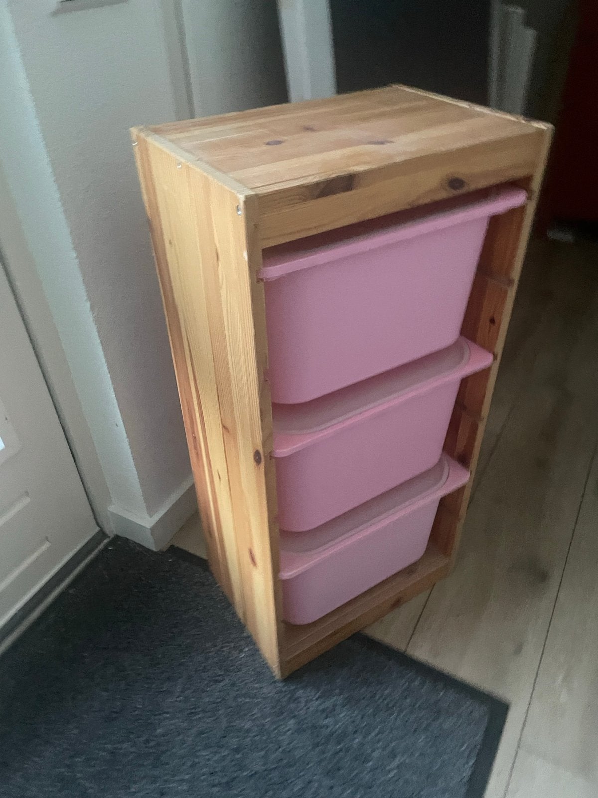 IKEA Trofast kast met 3 roze bakken en deksels, Ophalen, Gebruikt