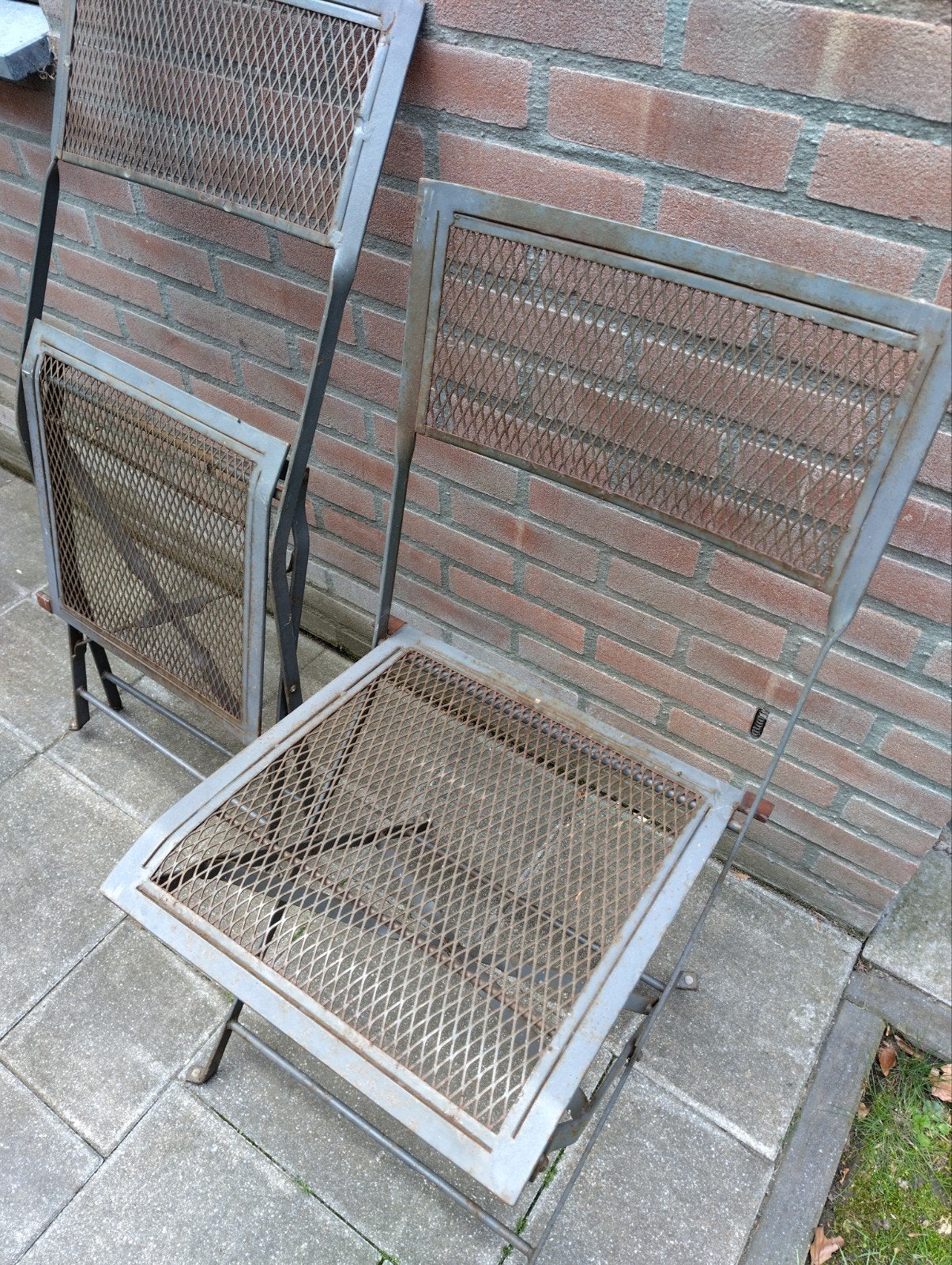 2 vintage,metalen Franse bistro stoelen.Verzending mogelijk, Ophalen of Verzenden