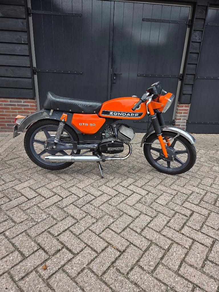 Zundapp gts 50, Fietsen en Brommers, Brommers | Oldtimers, Maximaal 45 km/u, 70 cc, 5 versnellingen, Ophalen