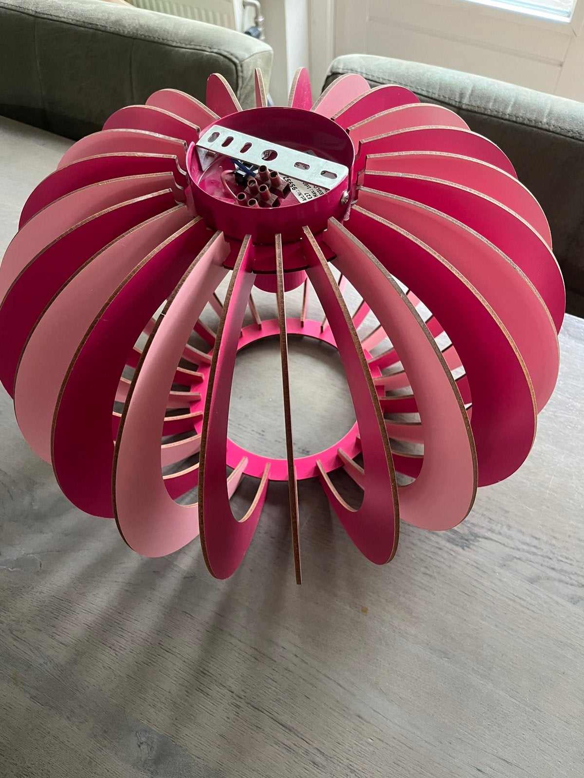 Hanglamp rond lichtroze en donker roze