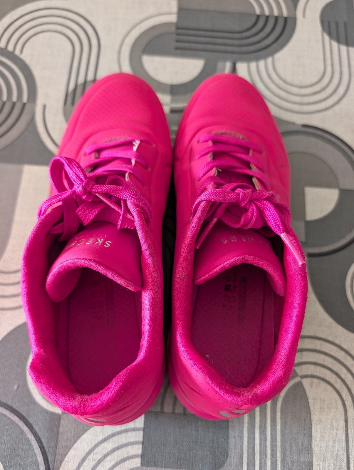 Skechers Uno roze sneakers maat 38 - Zo goed als nieuw, Skechers, Ophalen of Verzenden, Roze, Sneakers of Gympen