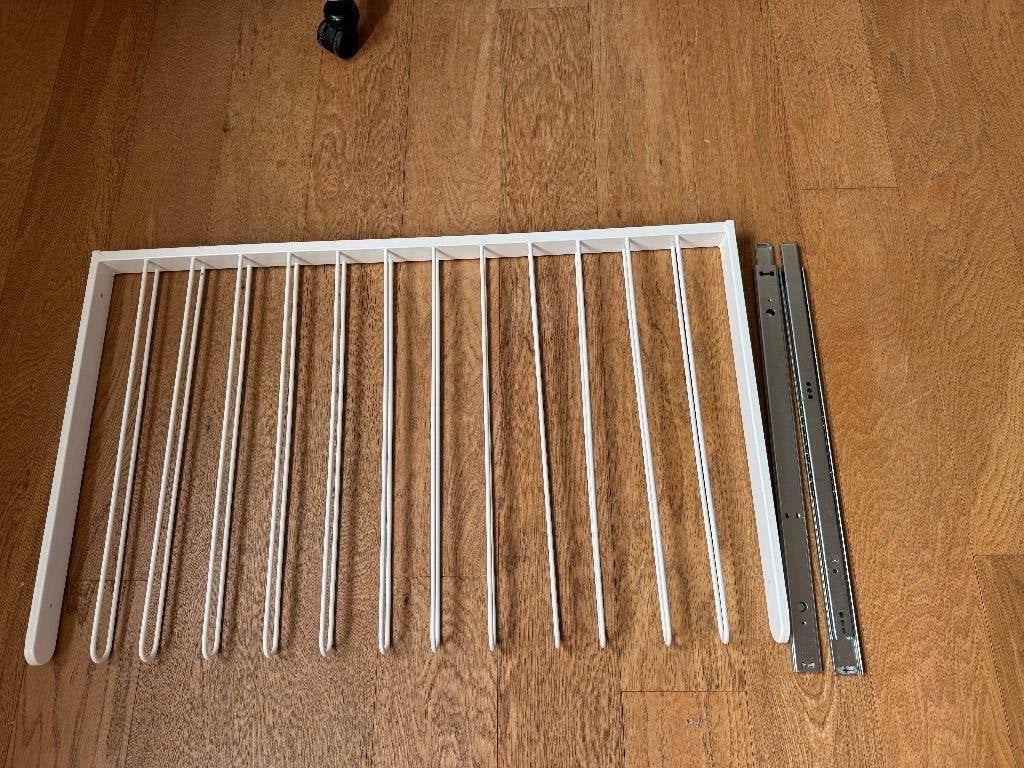 Ikea Pax uittrekbaar broekenrek broekenhanger, wit, Ophalen, 50 tot 100 cm, Zo goed als nieuw, Minder dan 100 cm