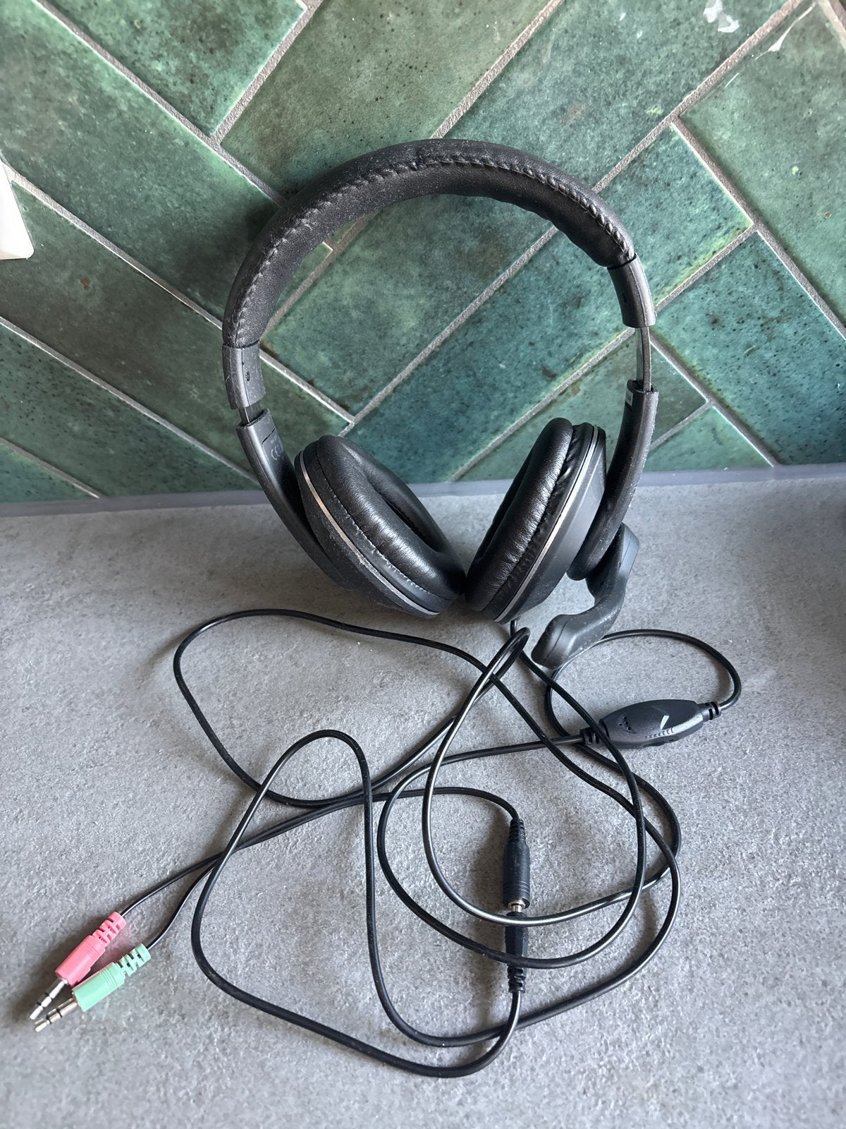 Trust Headset - Bedraad Gaming Headset met Microfoon, Computers en Software, Gebruikt, Ophalen of Verzenden, Over-ear, Gaming headset