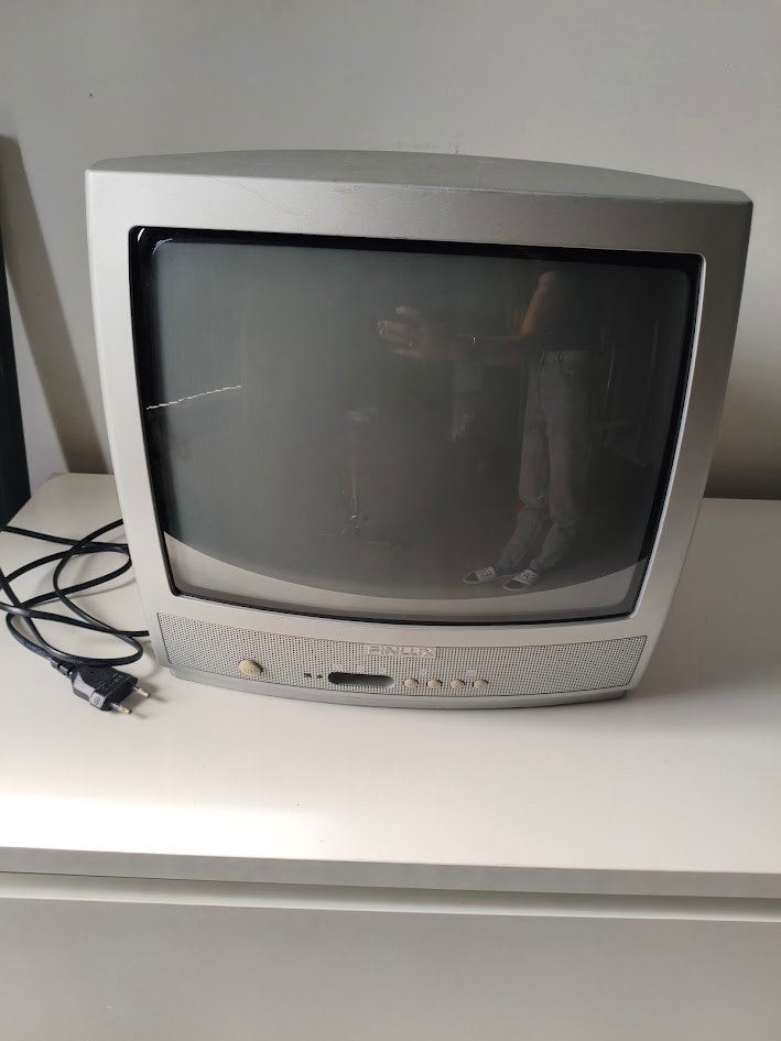 Finlux 14 inch CRT kleuren televisie, Ophalen, Gebruikt, Minder dan 40 cm, Overige merken