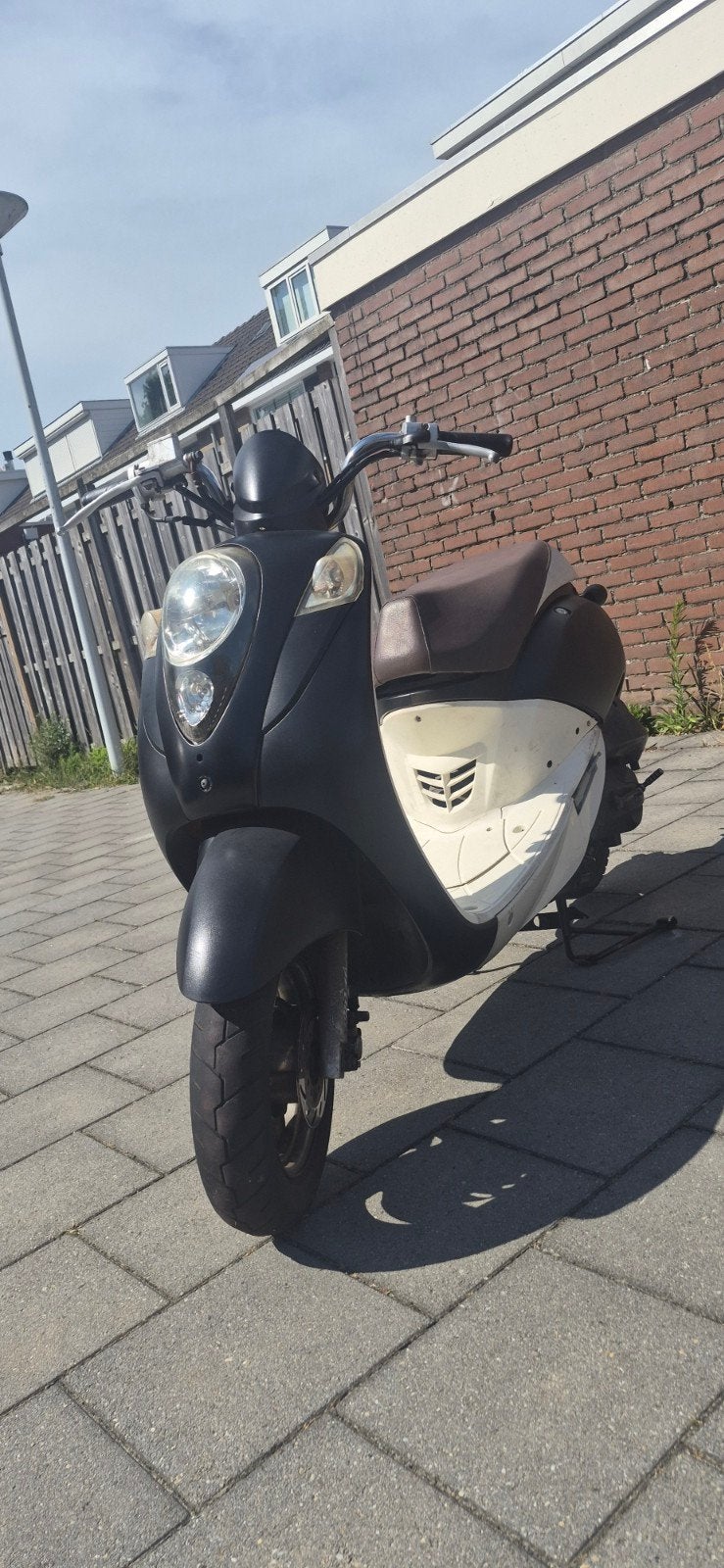 Sym mio 50cc, Fietsen en Brommers, Scooters | SYM, Gebruikt, Maximaal 45 km/u, Benzine, 50 cc