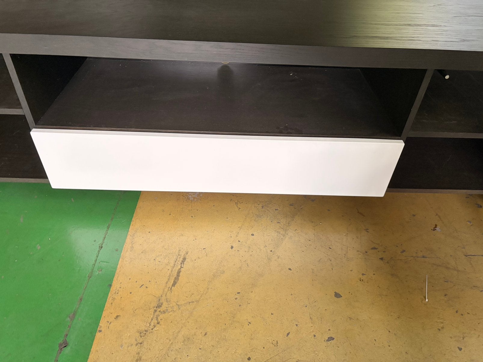 Tv meubel ( gratis af te halen ), Ophalen, Modern design, Gebruikt, 200 cm of meer