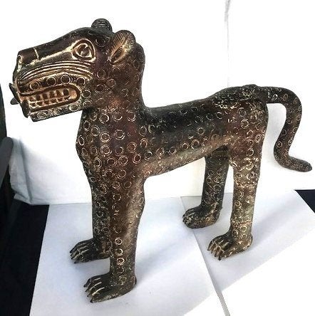 Antiek Luipaard Brons Afrika Benin L 60😍😎👌💑🎁🤗👌, Brutalistisch, 50 - 100 cm, Ophalen of Verzenden, Brons