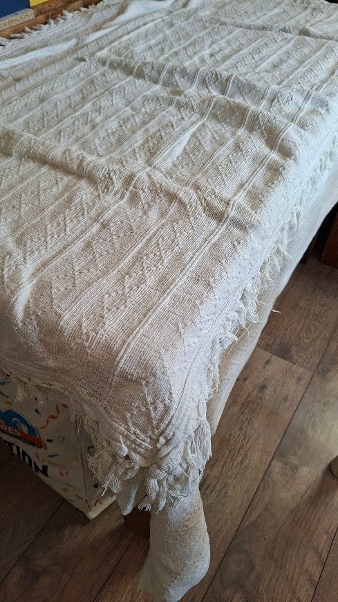 Grand foulards voor bank of bed met franjes crème, Huis en Inrichting, Katoen, Gebruikt, Beige, Ophalen of Verzenden