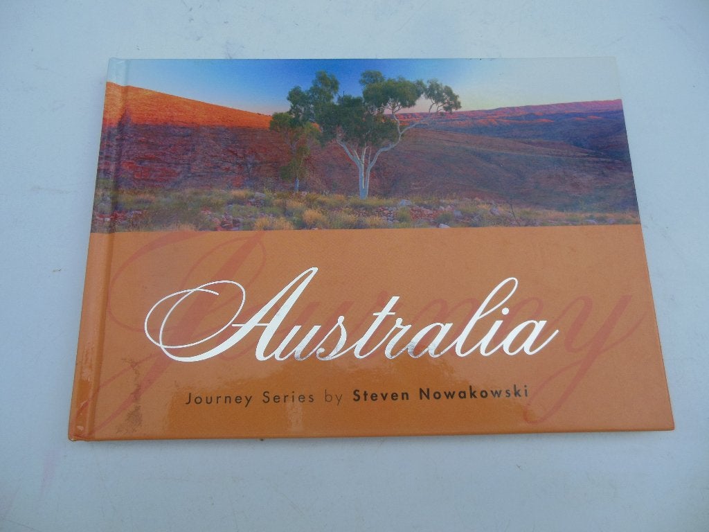 Australia Journey Series by Steven Nowakowski, Boeken, Overige merken, Zo goed als nieuw, Reisgids of -boek, Australië en Nieuw-Zeeland