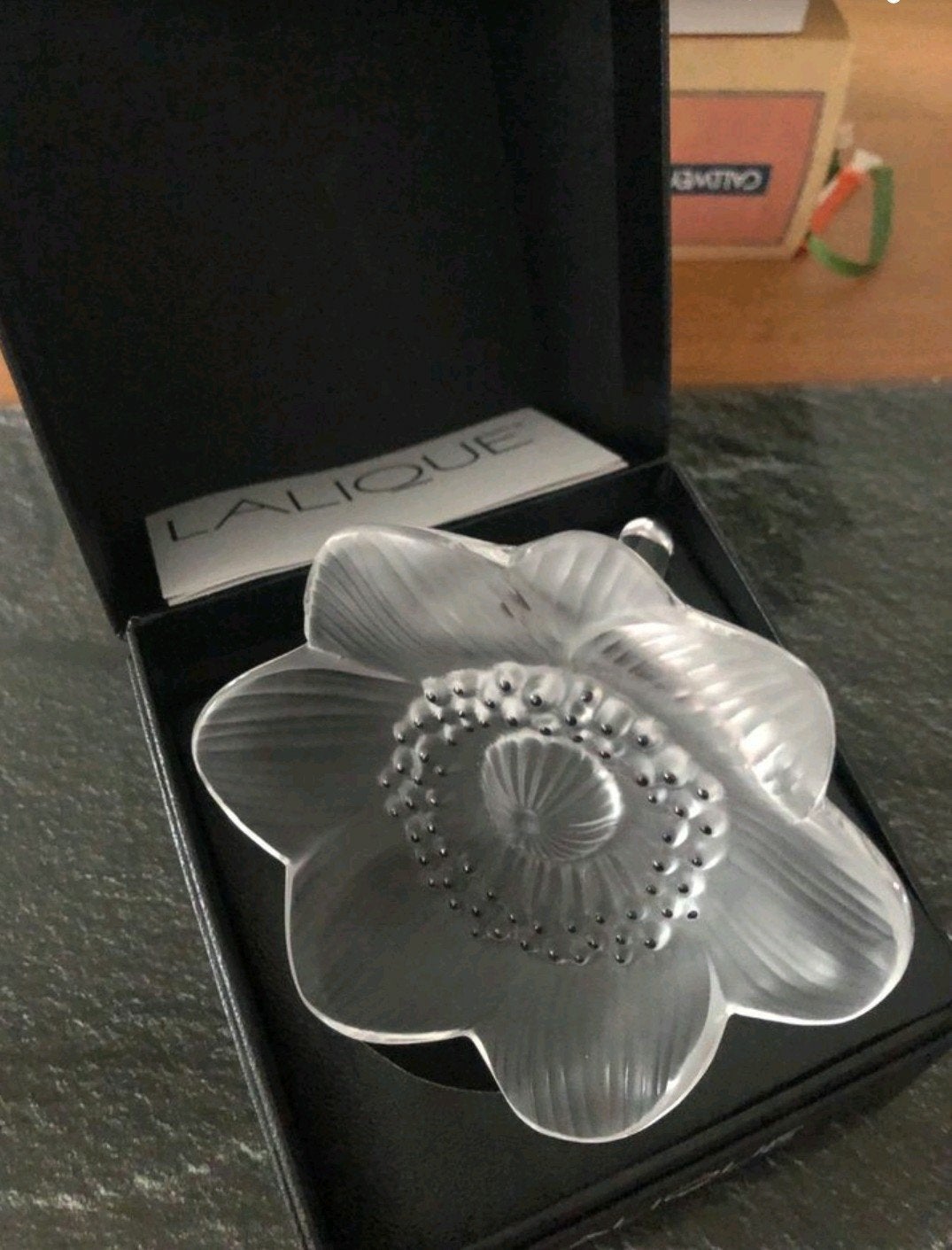 Lalique Anemone, Antiek en Kunst, Ophalen of Verzenden