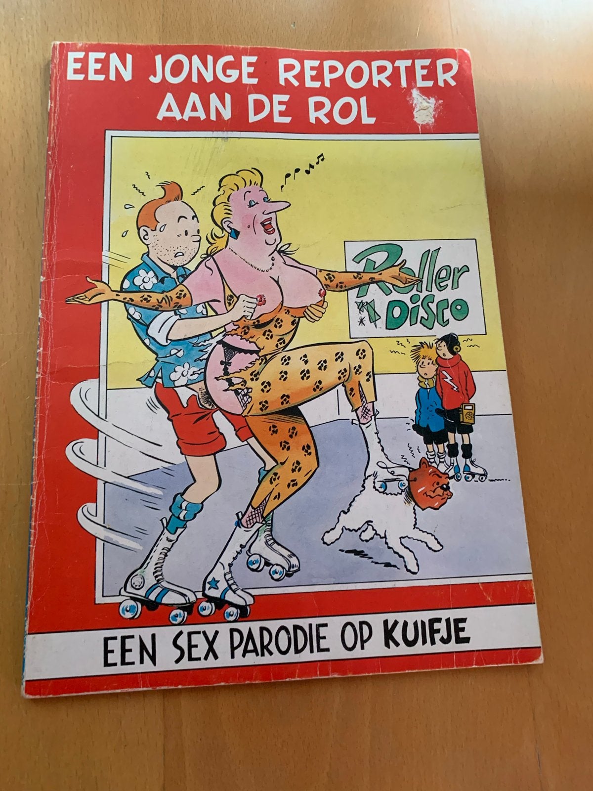 Een Jonge Reporter aan de Rol - Sex Parodie op Kuifje, Boeken, Stripboeken, Eén stripboek, Ophalen of Verzenden, Gelezen