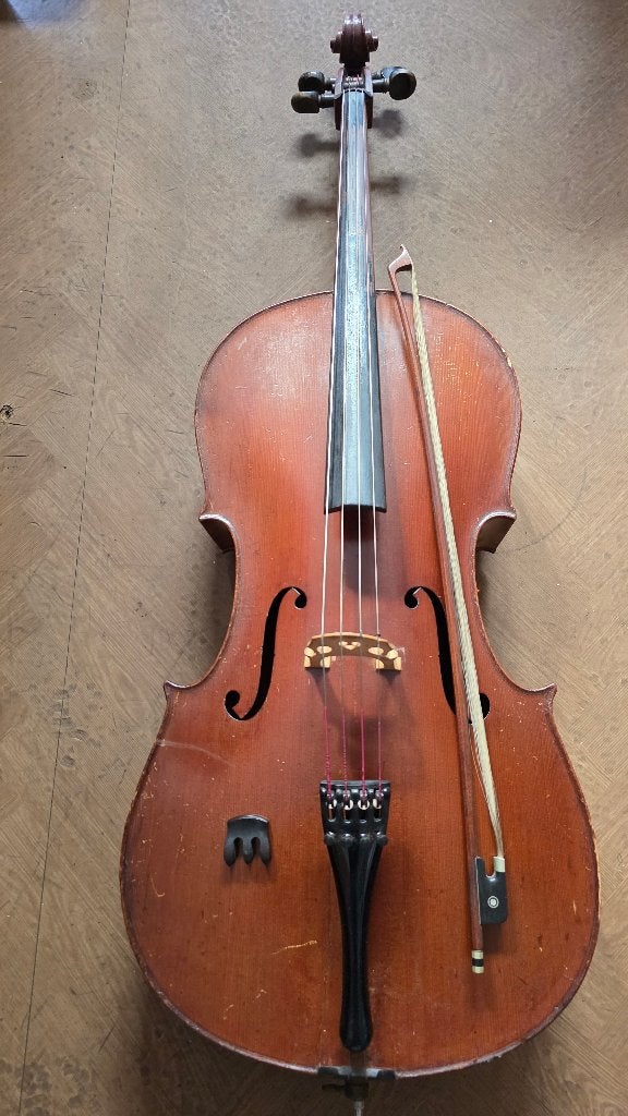 Cello met stok te koop., Muziek en Instrumenten, Ophalen, Gebruikt, 4/4-cello