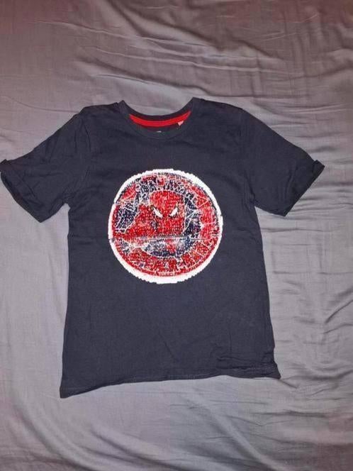 Shirtje Spider-Man met omkeerbare pailletten maat 128, Ophalen of Verzenden, Zo goed als nieuw, Jongen, Shirt of Longsleeve
