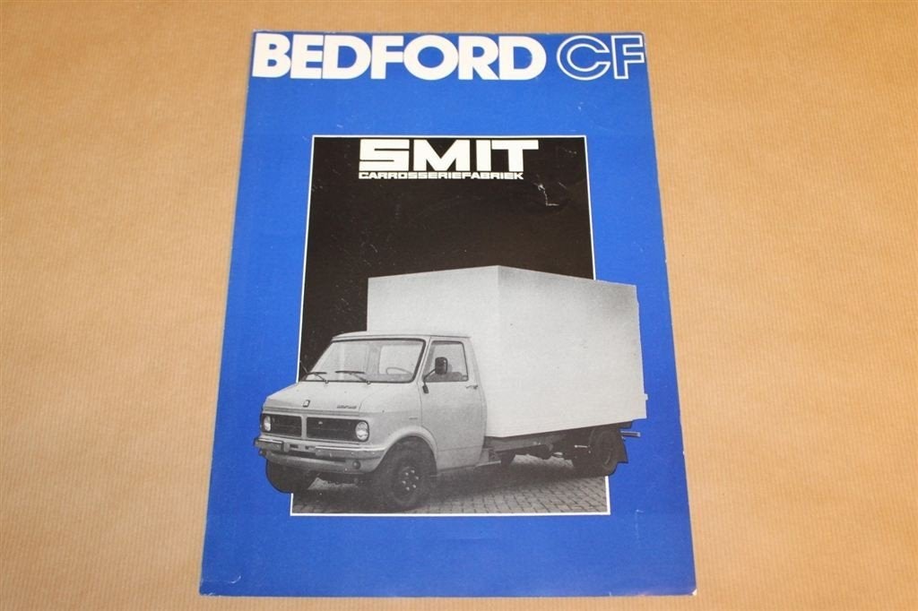 Zeldzame folder - Bedford Smit Carrosseriefabriek 1975, Ophalen of Verzenden, Zo goed als nieuw, Tractor en Landbouw