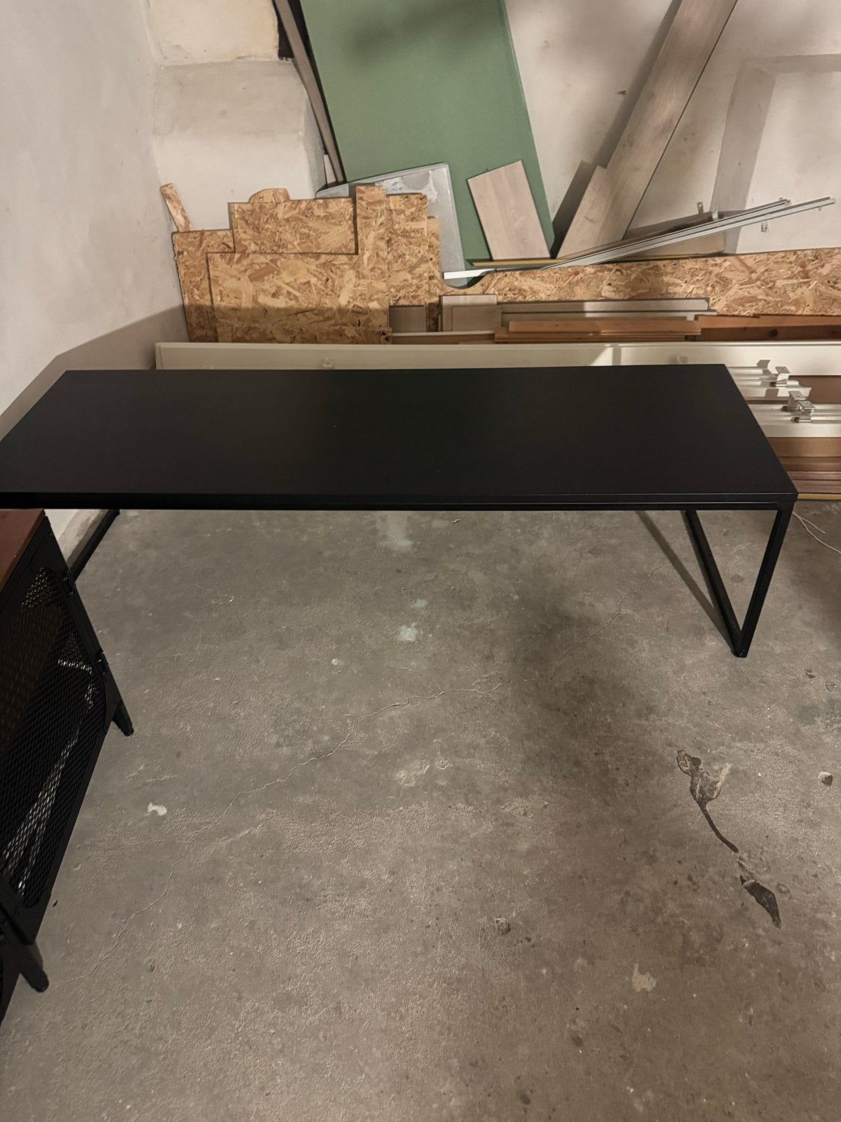 Zwarte salontafel/bijzettafel 40x160x55 cm (hxbxd), 50 tot 100 cm, 150 tot 200 cm, Zo goed als nieuw, Modern/strak