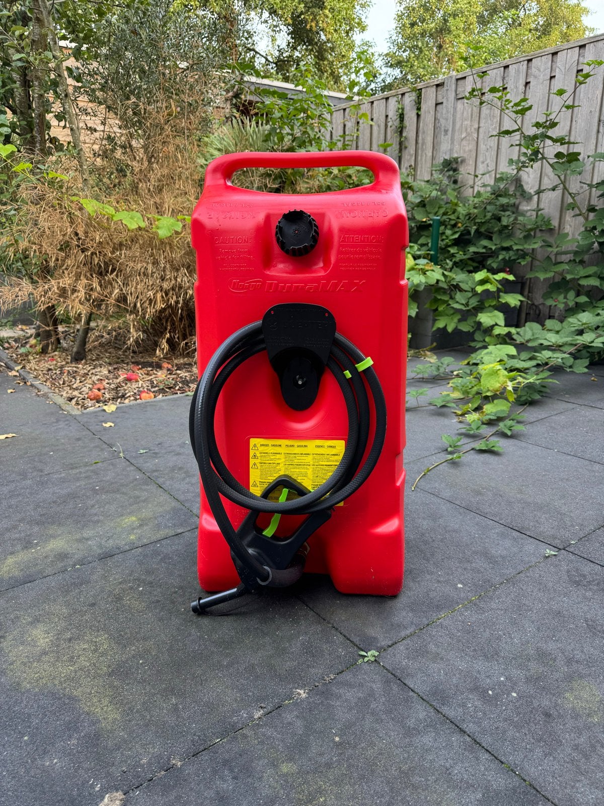 DuraMax 53L Benzine Jerrycan met wielen en slang, Ophalen of Verzenden, Gebruikt