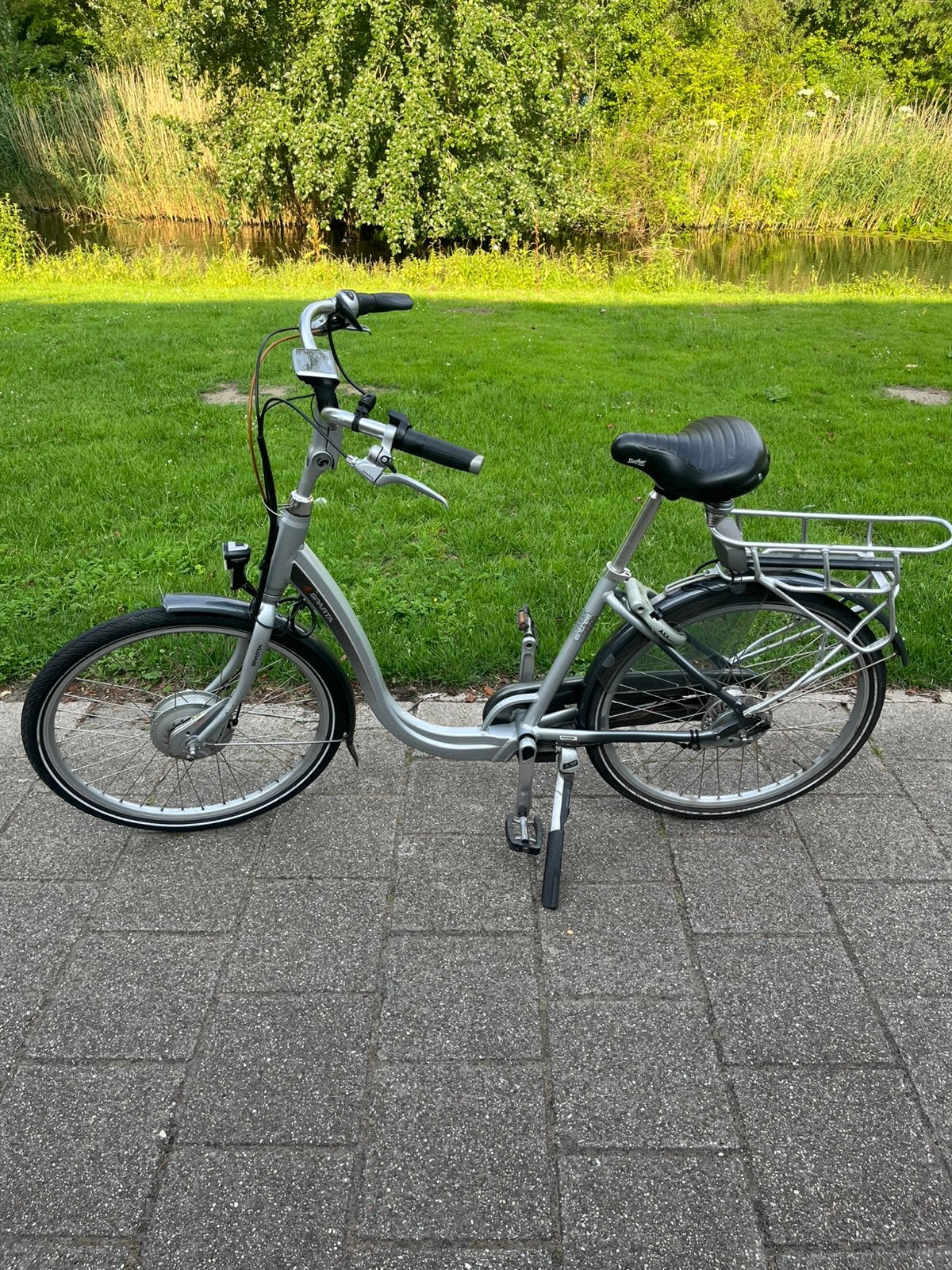 Sparta elektrische fiets, Fietsen en Brommers, Fietsen | Dames | Moederfietsen, Ophalen, 0 zitjes, Gebruikt, Sparta