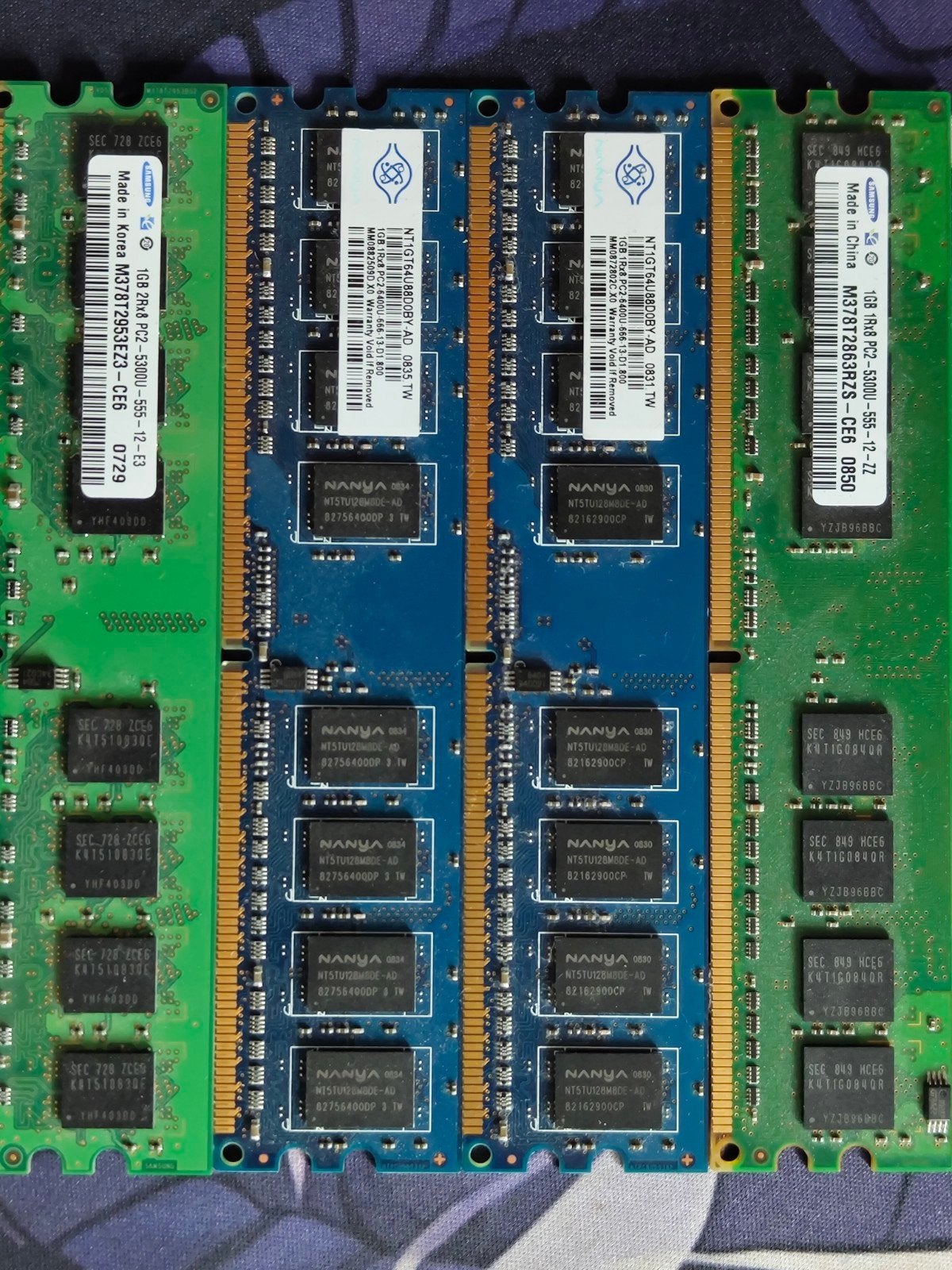 RAM, Computers en Software, RAM geheugen, Zo goed als nieuw, Desktop, 1 GB of minder, DDR2, Ophalen of Verzenden