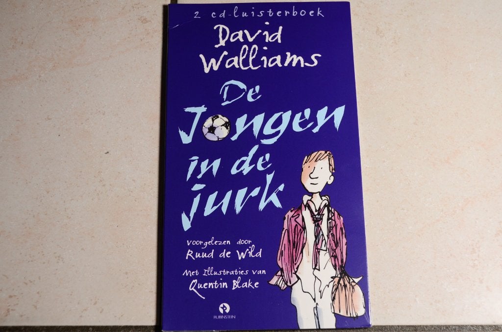 Luisterboek De jongen in de jurk / David Walliams, Boeken, Ophalen of Verzenden, Cd, Kind