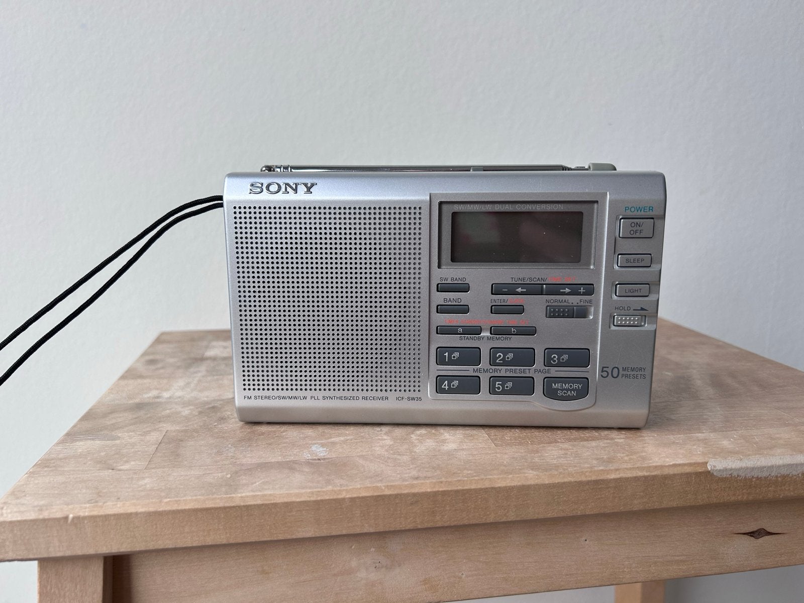 Sony ICF-SW35 Wereldontvanger - Zo goed als nieuw, Ophalen, Zo goed als nieuw, Wereldontvanger