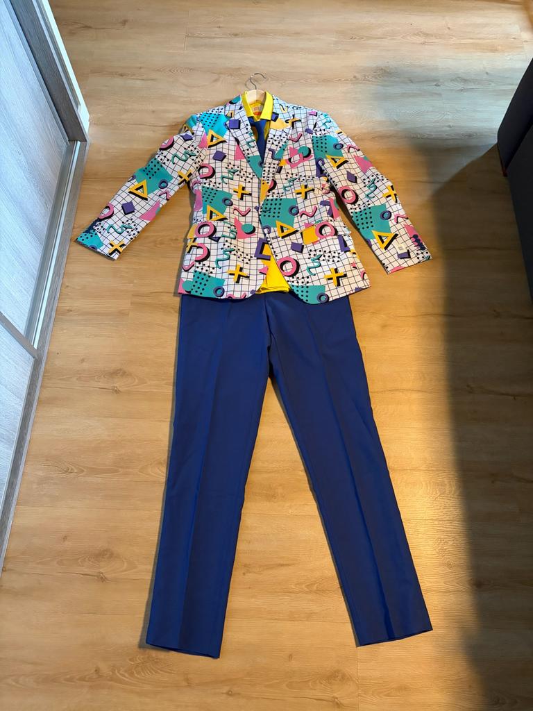 Opposuits pak - Eenmalig gedragen - Maat S, Carnaval, Ophalen of Verzenden, Zo goed als nieuw, Kleding