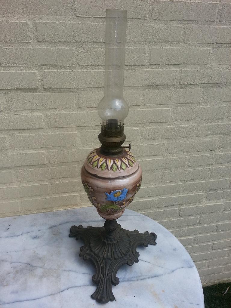 Antieke olielamp staand aardewerk handwerk, Antiek en Kunst, Ophalen