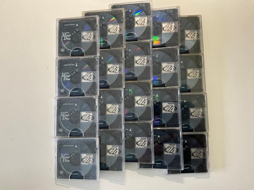 Minidisc’s. MAXELL ZWART  20x als nieuw. 74 minuten., Audio, Tv en Foto, Walkmans, Discmans en Minidiscspelers, Ophalen of Verzenden