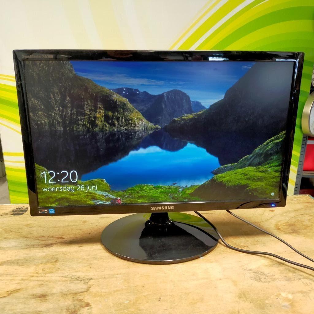 Samsung Sync Master SA300 monitor 23 inch ``afgeprijsd``, Ophalen, Gebruikt, Kantelbaar, 101 t/m 150 Hz