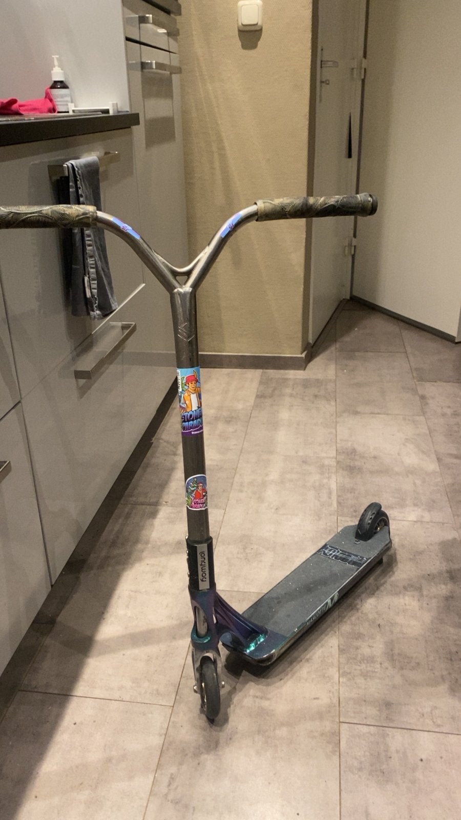 Custom stuntstep, Ophalen of Verzenden, Zo goed als nieuw, Gewone step