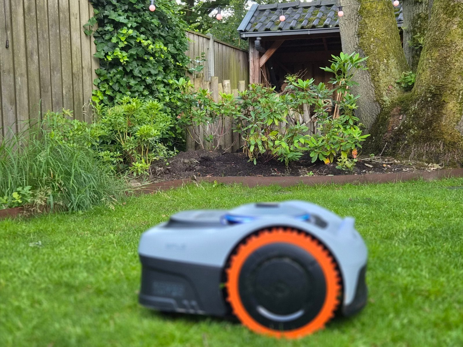 Segway Navimow i210 AWD Robotmaaier - Nieuwste Model, Cirkelmaaier, Accu-grasmaaier, Nieuw, Mulchfunctie