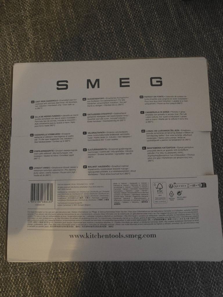 Smeg  pan zwaart ik heb 2 stuk smeg pan helemaal nieuwe, Ophalen, Nieuw, Overige materialen, Koekenpan of Braadpan