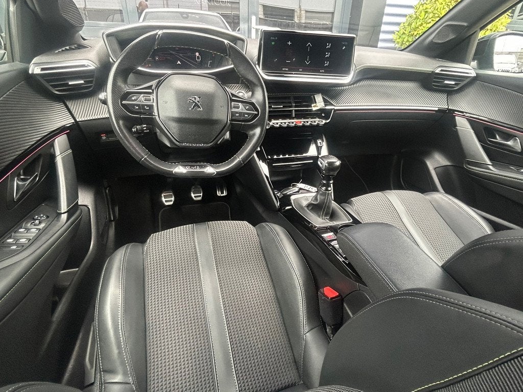 Peugeot 208 1.2 PureTech GT CAMERA|NAVI|APPLECARPLAY|STOELVE, Auto's, Peugeot, Voorwielaandrijving, 101 pk, Gebruikt, Leder en Stof