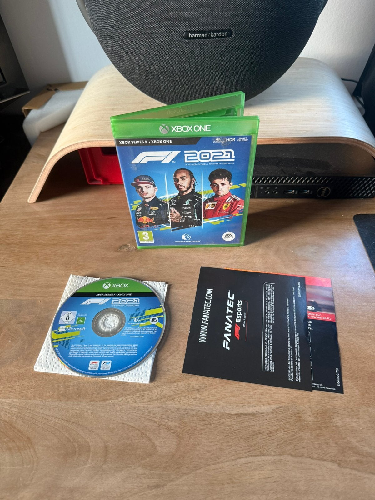 F1 2021 - Xbox One, 1 speler, Racen en Vliegen, Ophalen of Verzenden, Zo goed als nieuw