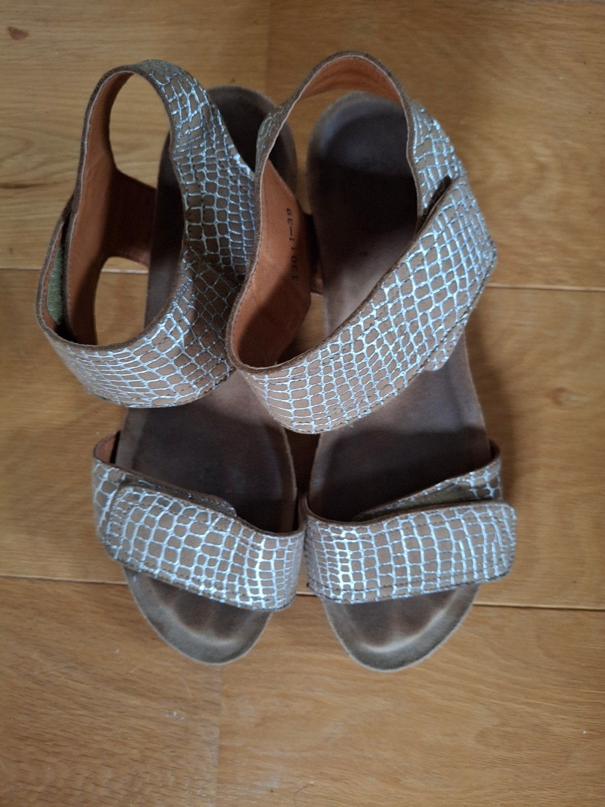 Ca'shott cashott beige sandalen zilveren accent maat 39, Beige, Gedragen, Ca'shott, Sandalen of Muiltjes