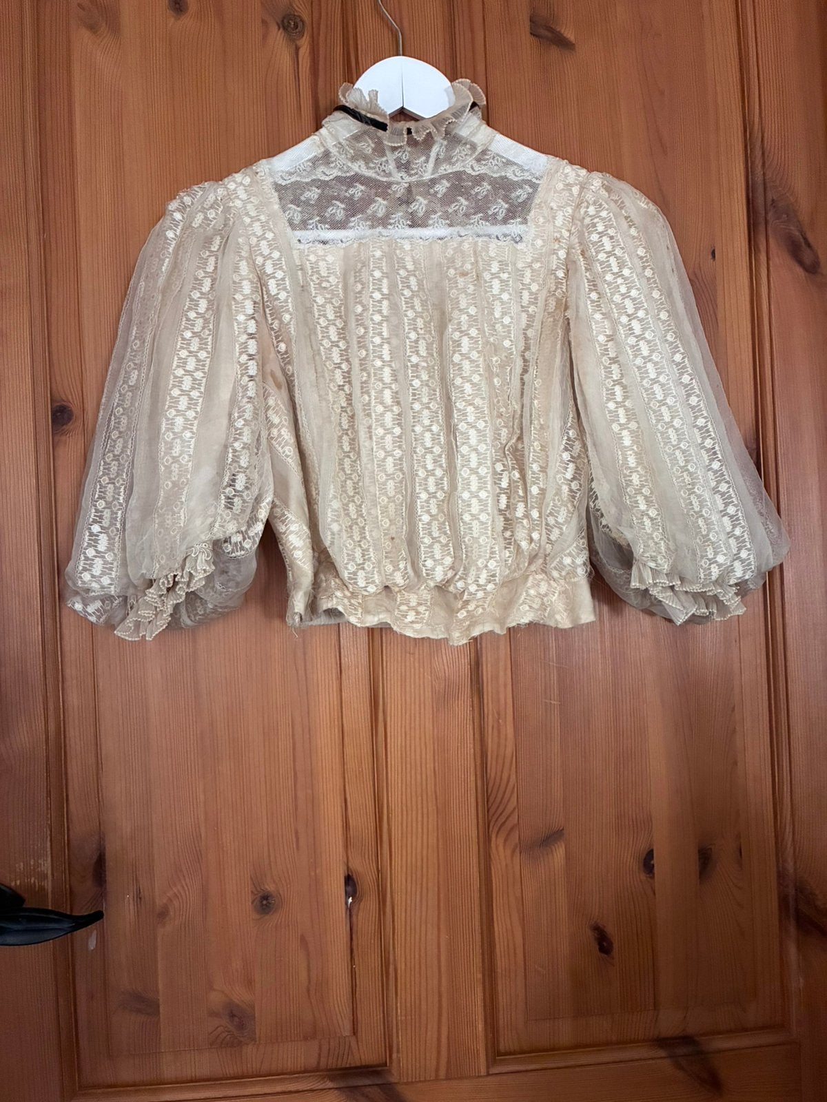 Schitterende kanten Bodice, Antiek en Kunst, Ophalen of Verzenden
