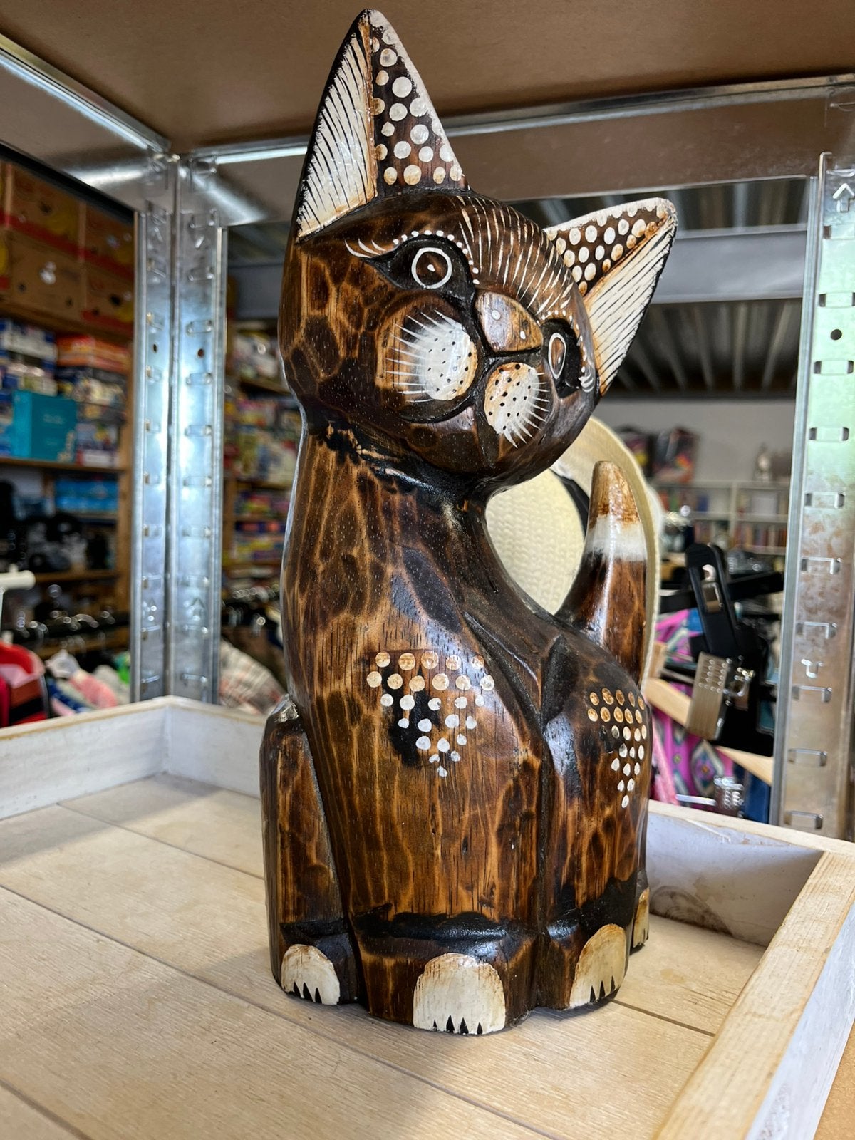 Hangemaakt beeld uit hout, Antiek en Kunst, Kunst | Beelden en Houtsnijwerken, Ophalen of Verzenden