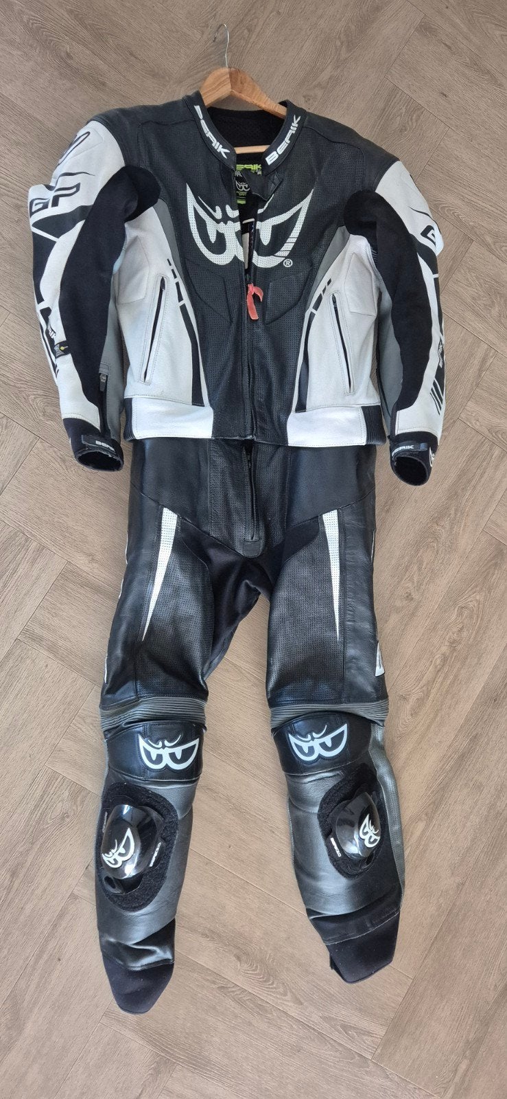 Berik GP 2-delig lederen race-overall motorpak maat 56, Ophalen, Berik, Tweedehands, Heren