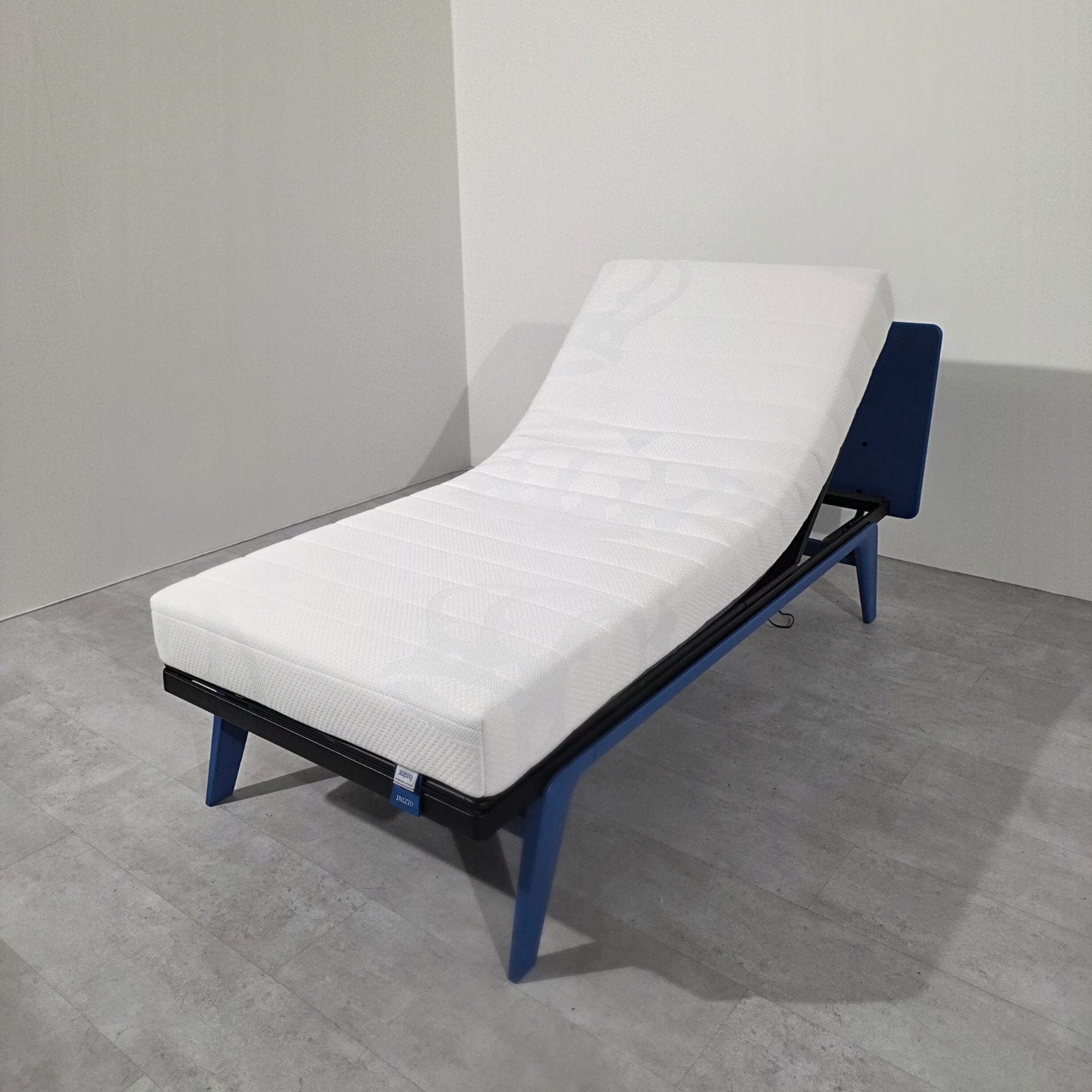 Auping Original Elektrisch Bed 90x200 + Showroommatras, Verstelbaar, 90 cm, Eenpersoons, Blauw