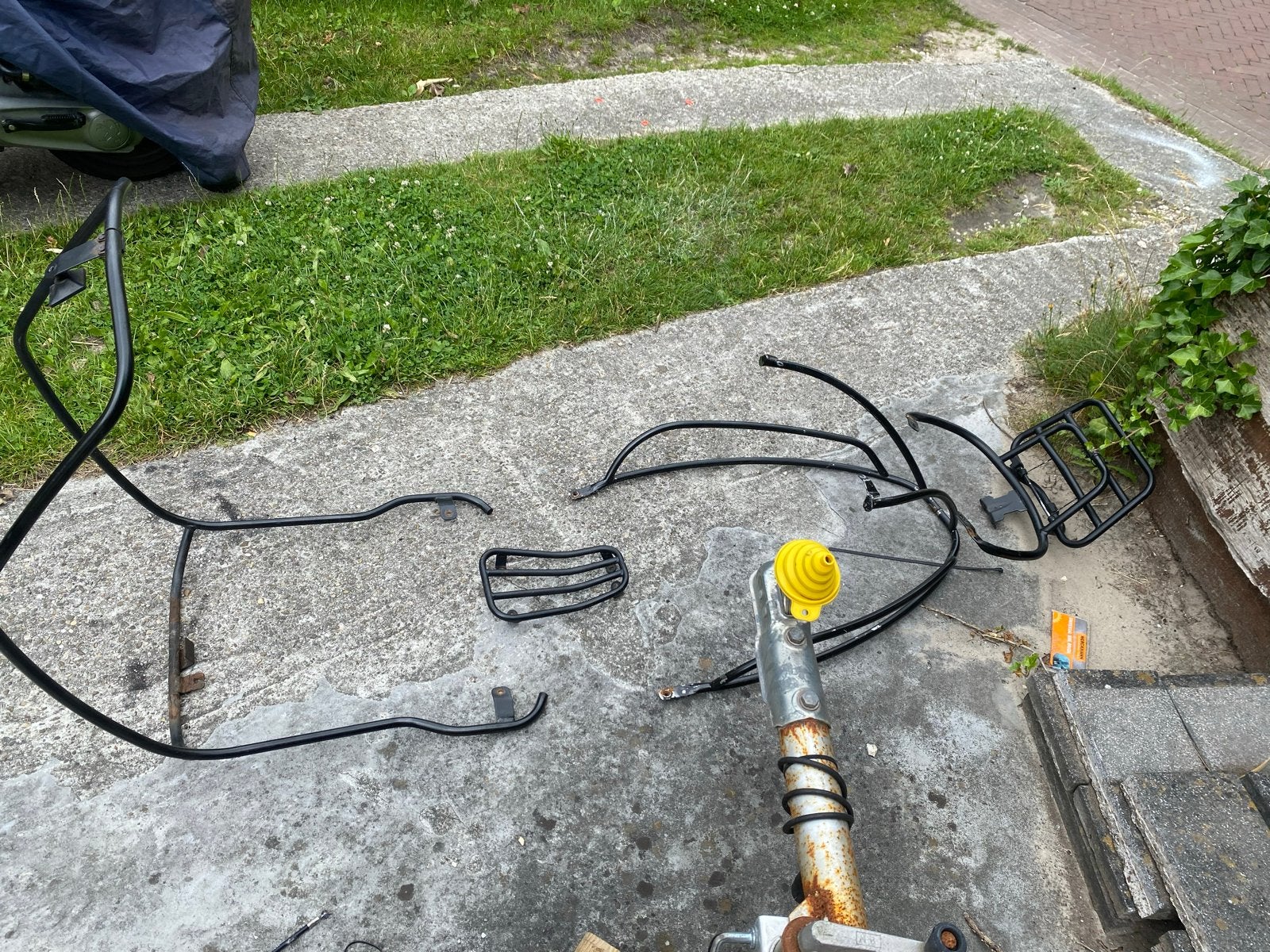Originele Vespa Sprint valbeugel set, Fietsen en Brommers, Brommeronderdelen | Scooters, Ophalen, Gebruikt, Overige typen, Vespa