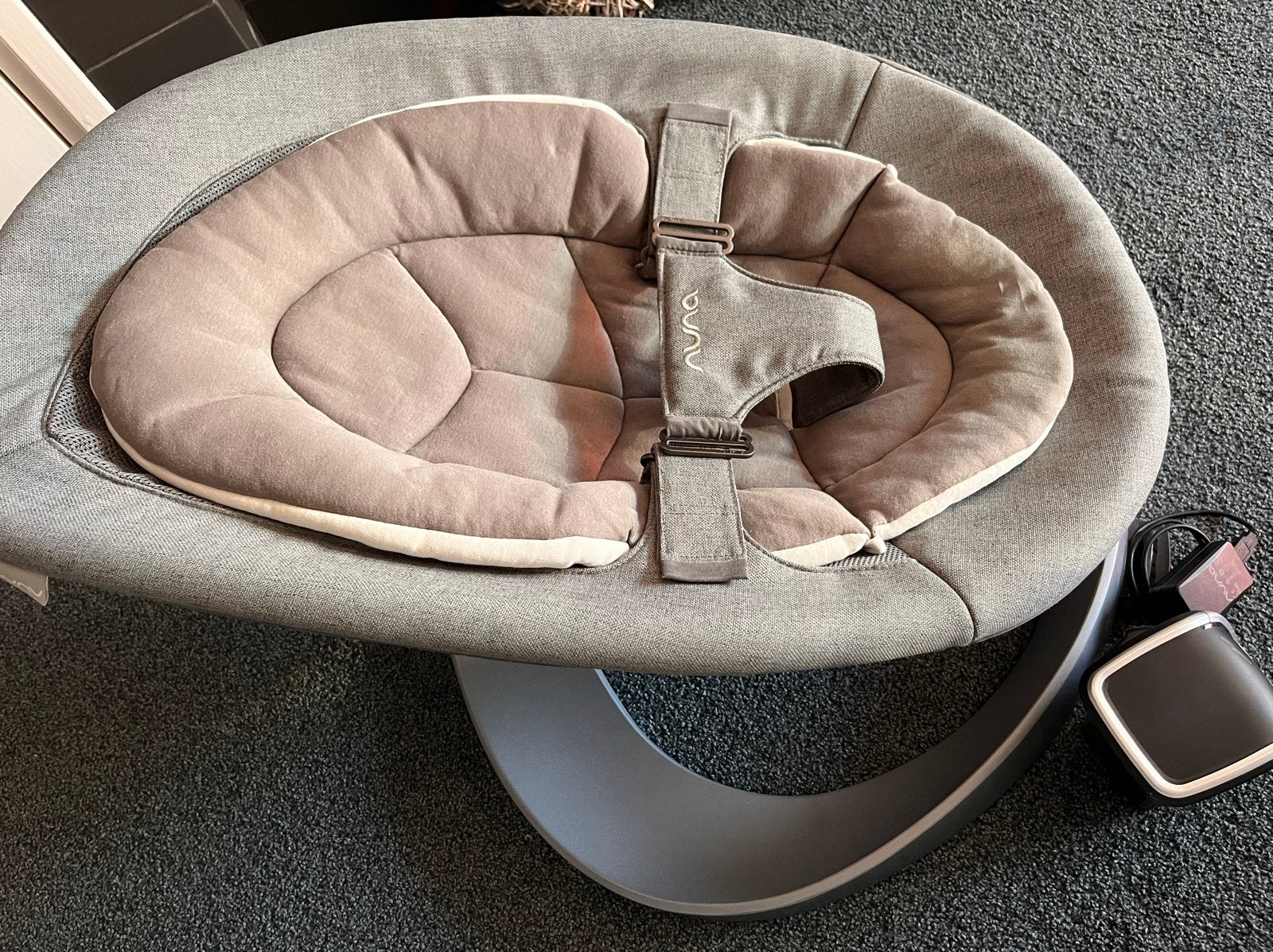 Nuna Leaf Grow Wipstoel incl. adapter - Grijs, Kinderen en Baby's, Wipstoeltjes, Wipstoel, Ophalen, Overige merken, Met gordel(s) of riempje(s)
