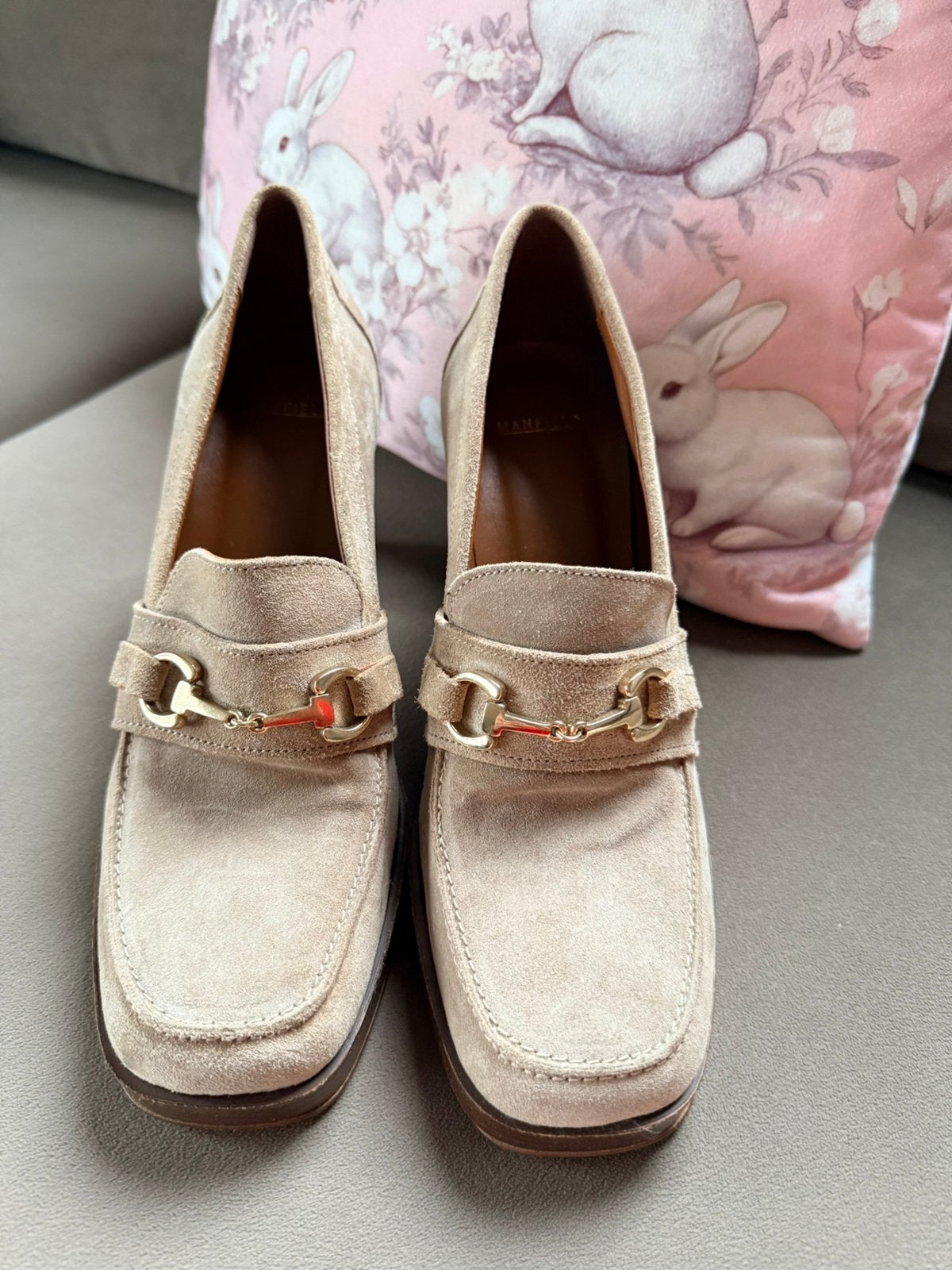 Manfield ecru nieuwe loafers mt 40, Ophalen, Nieuw, Instappers, Beige