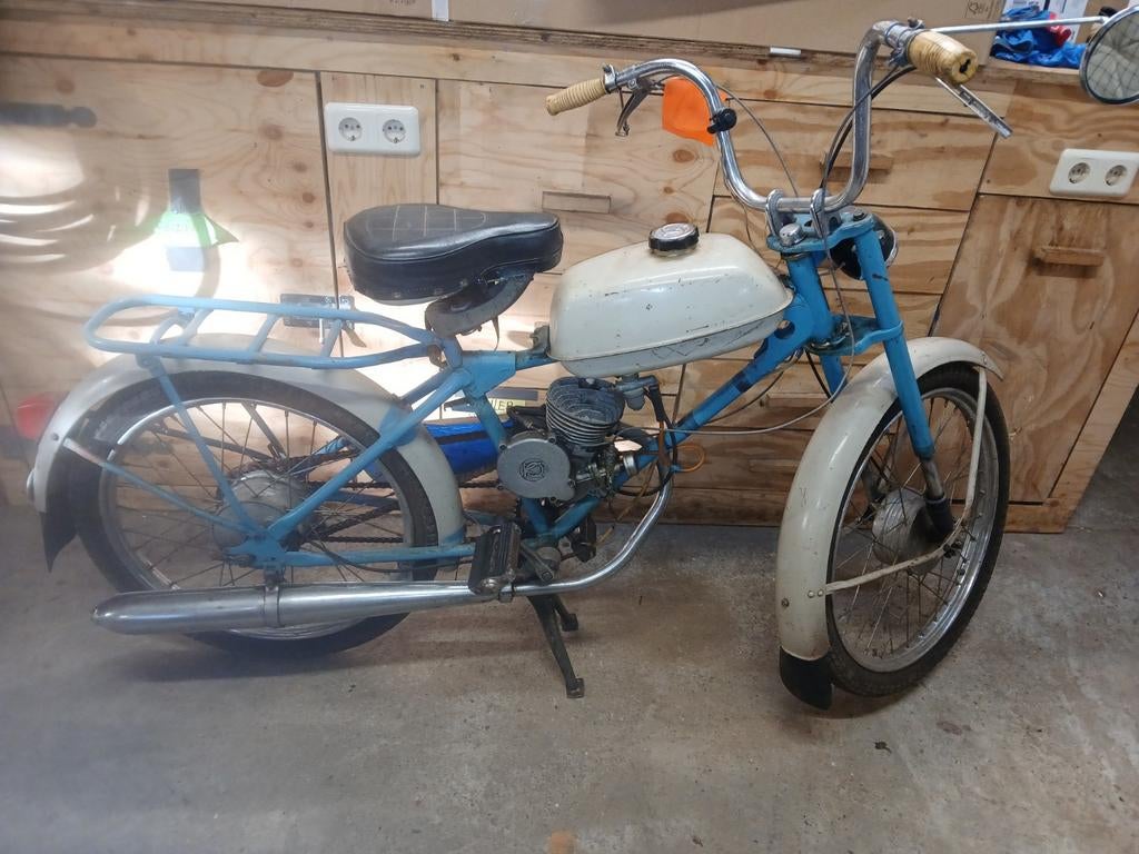 Zeldzame Riga 13 Bromfiets - Klassieke Soviet Brommer, Fietsen en Brommers, Ophalen, Overige merken