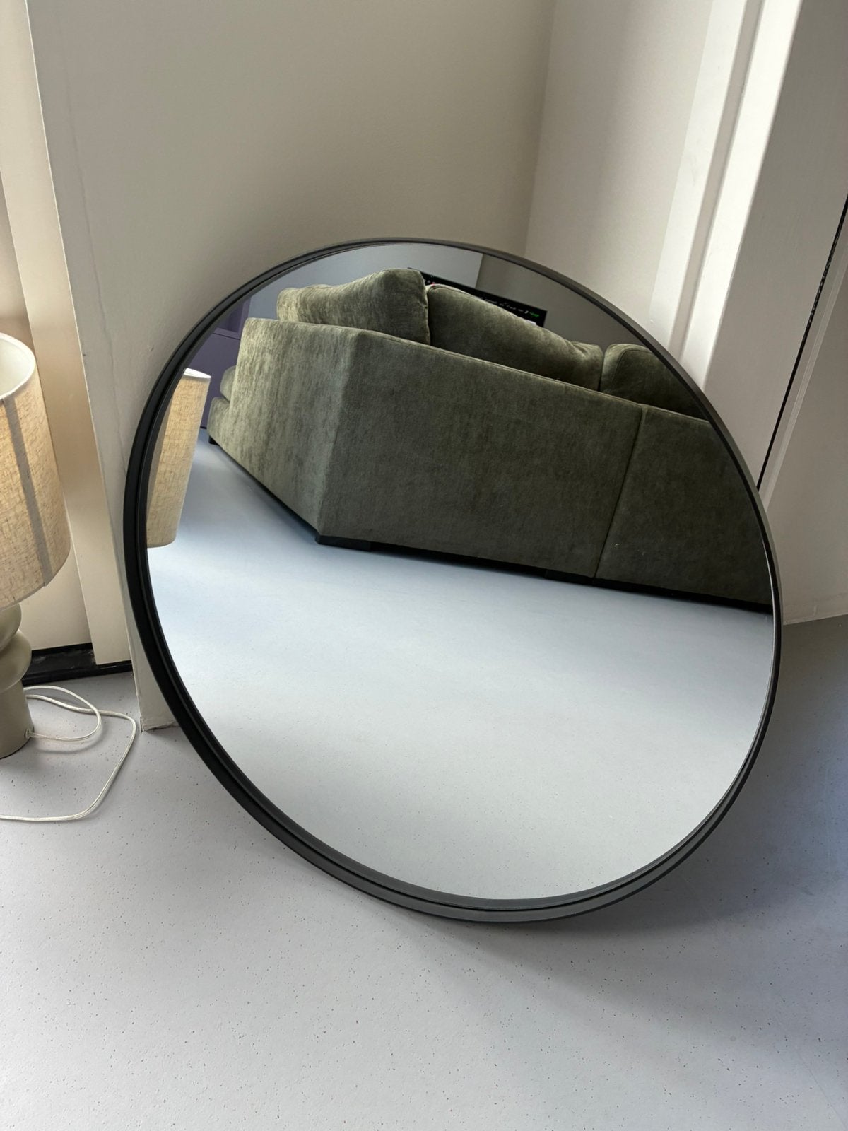 Ikea spiegel rond zwart, Ophalen, Rond, Zo goed als nieuw, Minder dan 100 cm