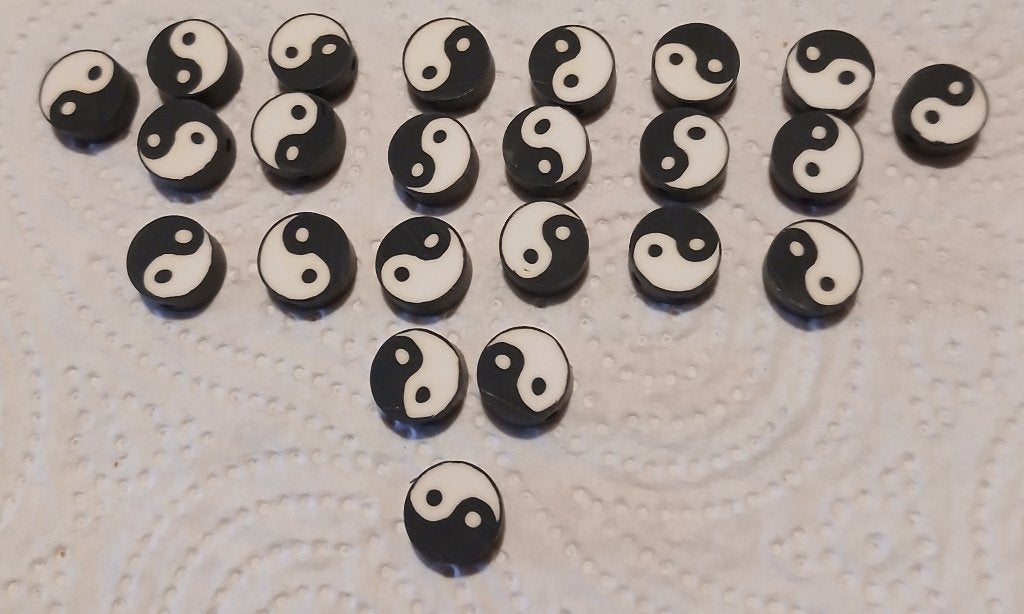 Yin Yang: 23 Kralen van Fimo klei - zie tekst, Verzenden, Nieuw, Kraal