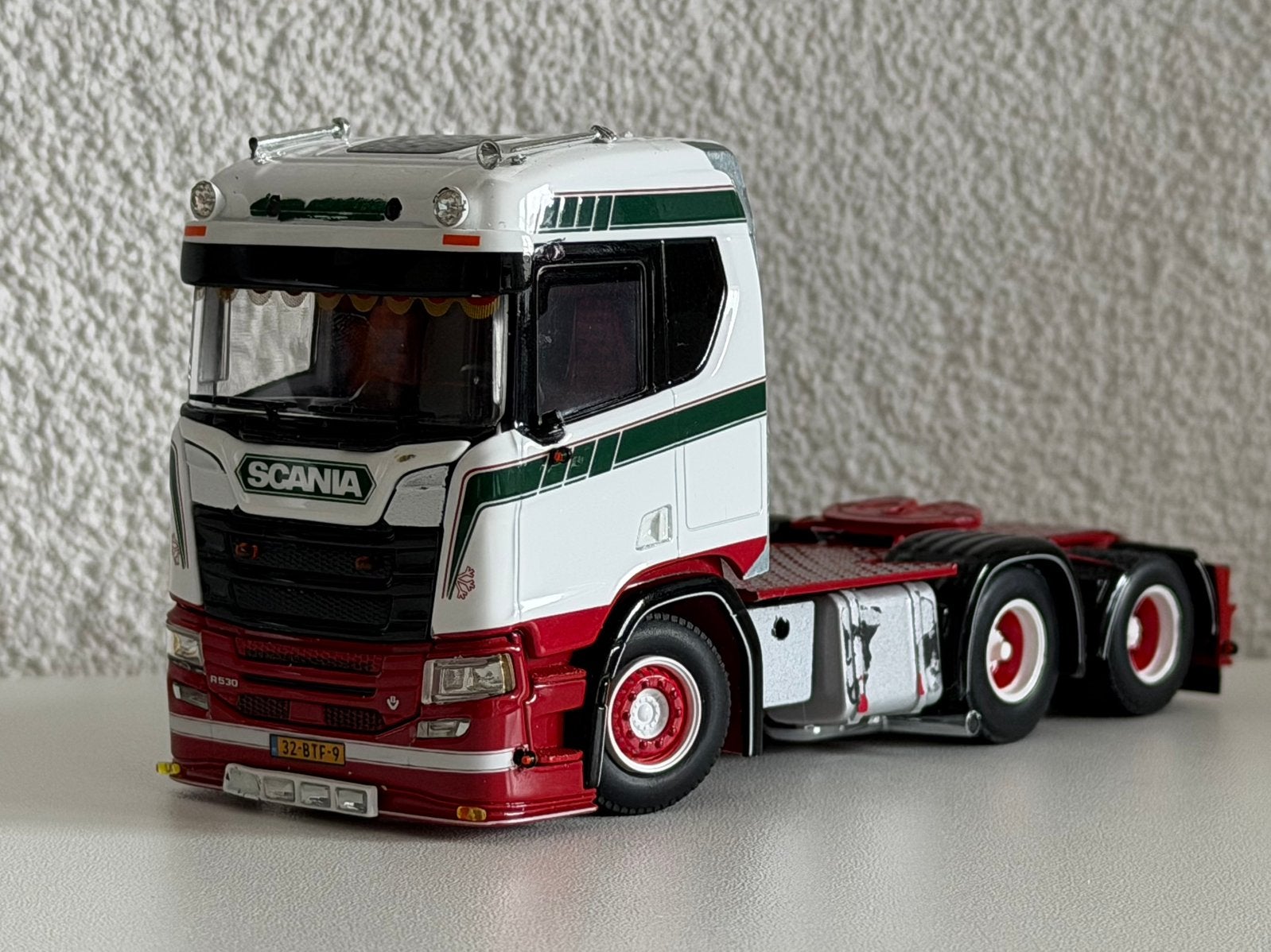 Wsi Vreugdenhil scania b keus, Hobby en Vrije tijd, Modelauto's | 1:50, Ophalen of Verzenden, Zo goed als nieuw, Bus of Vrachtwagen