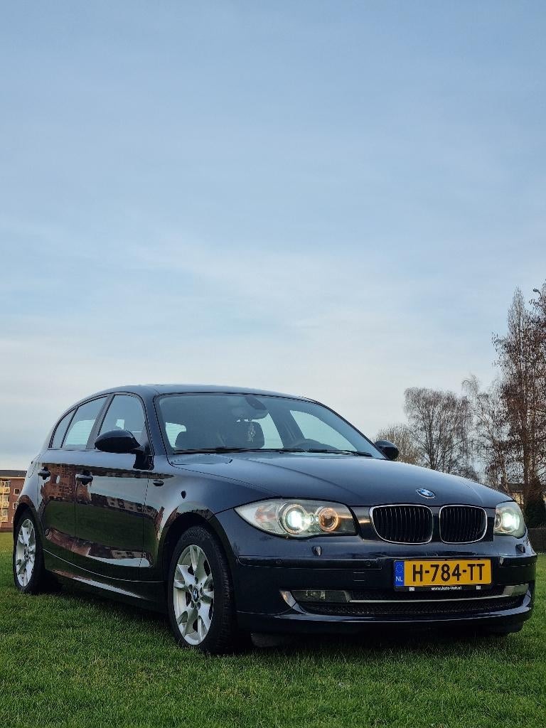 BMW 1-Serie 2.0 118I 5DR 2009 Blauw NIEUW APK, 1-Serie, Achterwielaandrijving, 1995 cc, Blauw
